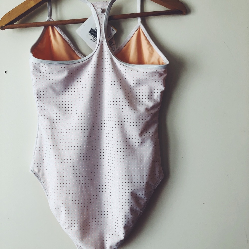 Fabletics NWT White One Piece Swimsuit - Picture 4 of 8